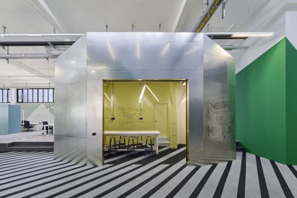 Arbetsplatsen. Office space showing modern office